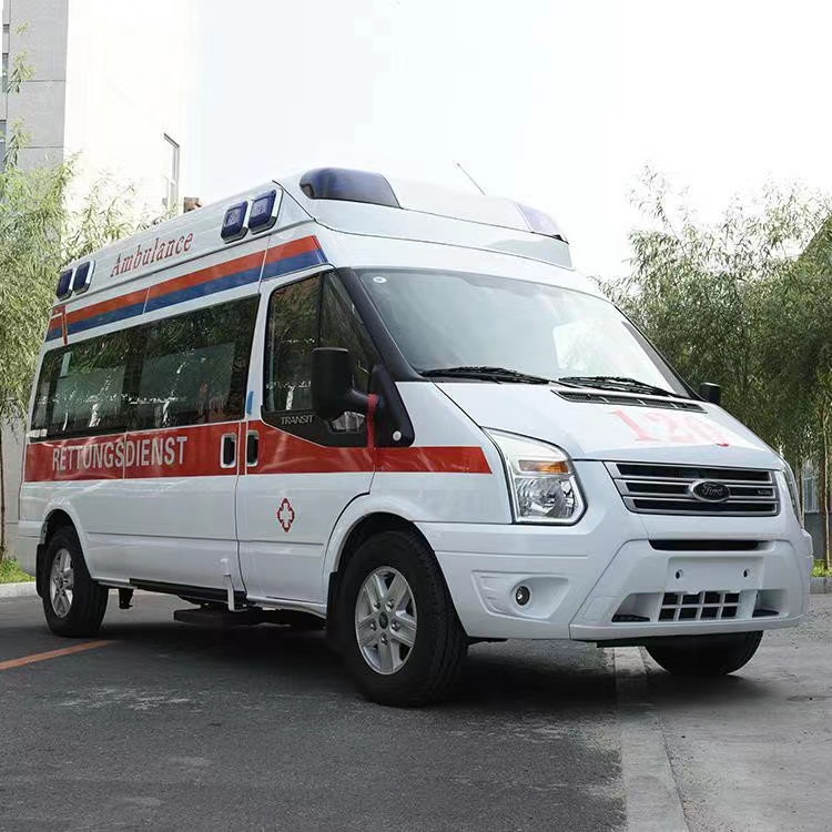 城西行动不便者长途救护车租赁:安全转运的核心注意事项